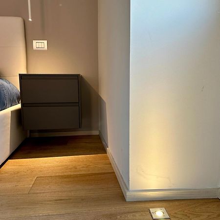 מילאנו Lr Deluxe Apartments - Fondazione Prada - Metro M3 מראה חיצוני תמונה
